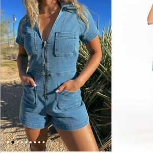 Show me your mumu ranch romper Blue Denim Short Sleeve Jumpsuit zip up sz XL